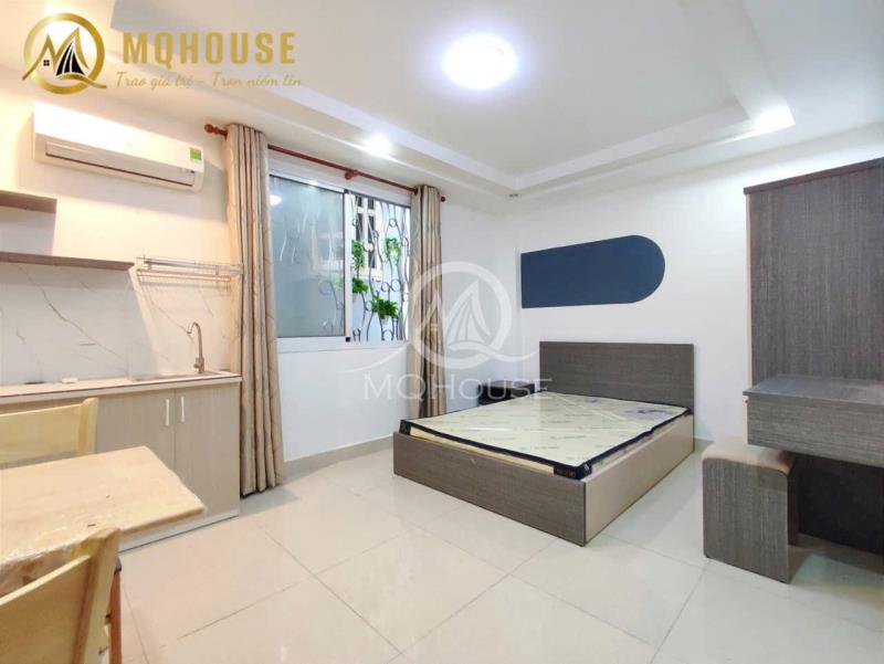 Phòng trọ cho thuê dạng studio cửa sổ trời thang máy-nhà xe gần đh công thương-đh văn hiến-học viện hàng không q.tân bình