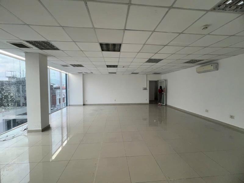 Chính chủ cho thuê văn phòng 73,5m² – không gian thoáng, nhiều ánh sáng - 3