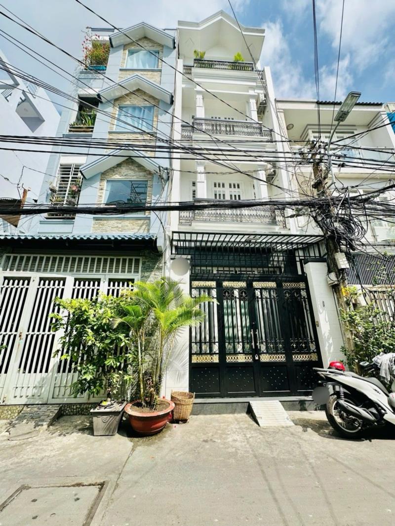 Ô tô ngủ trong nhà - 4 tầng – ông ích khiêm – q.11 – dt: 4*13m – 10 tỷ 8