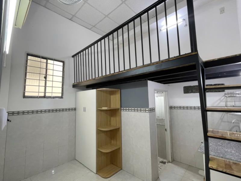 Phòng trọ có gác máy lạnh gần đại học công thương và ngã tư 4 xã quận tân phú