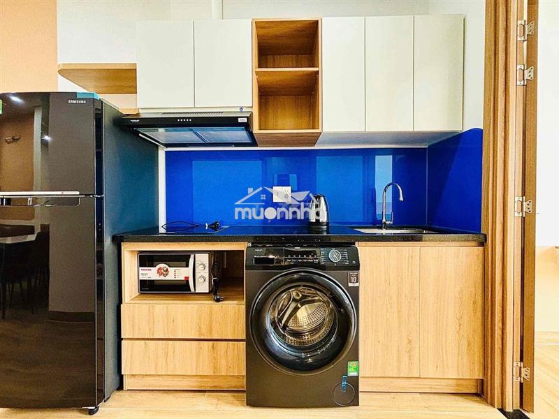 Cho thuê căn hộ 2pn full nội thất cao cấp tại vạn phúc city