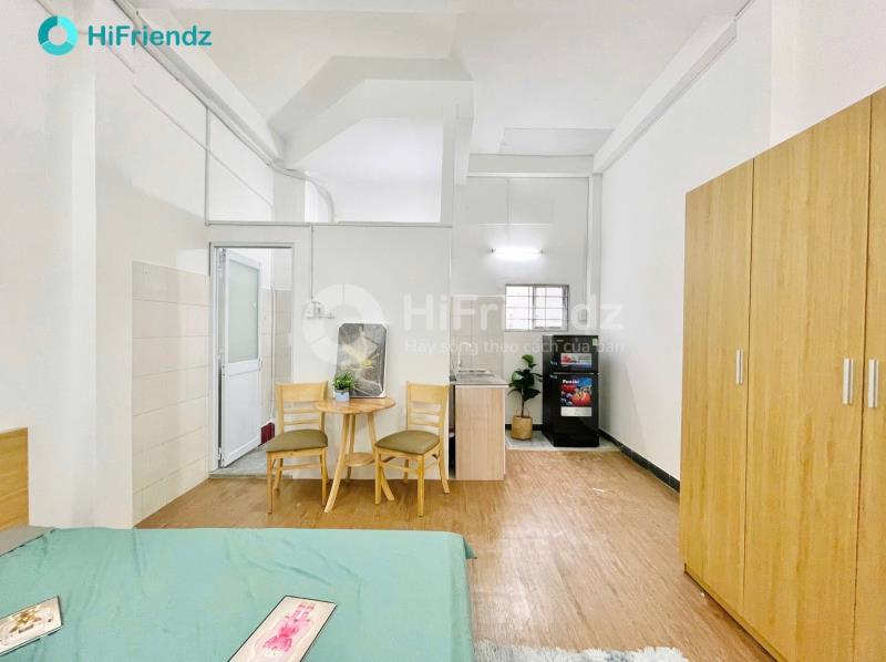 Phòng studio cửa sổ trời full nội thất gần huit, aeon tân phú