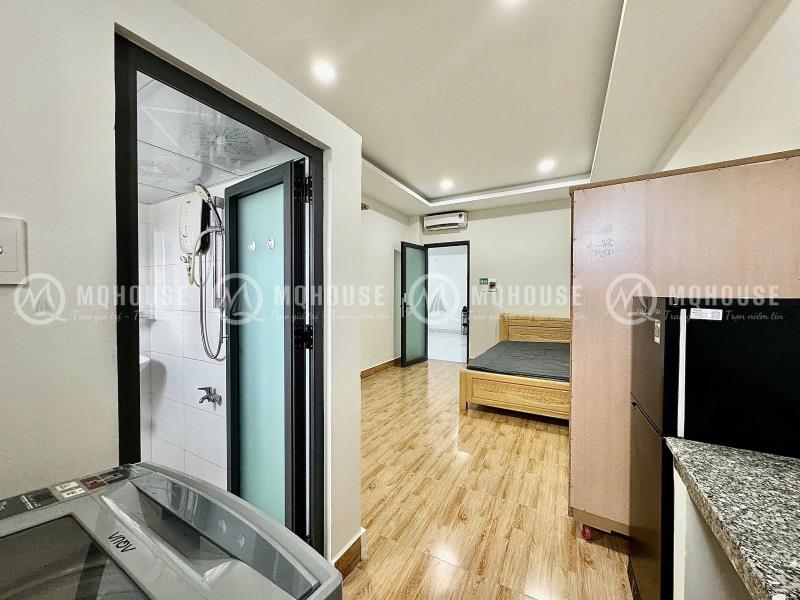 Căn hộ mới 100% full nội thất - thang máy - gần vhu, đầm sen giáp tân bình ở được 2-3 người - 2