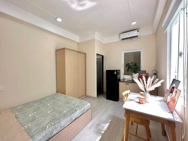 Phòng đón nắng - gần đh giao thông vận tải bình thạnh - 4