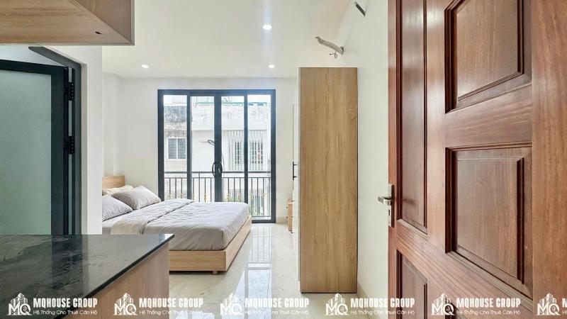 Nhà mới tinh_ban công thoáng_gần hàng xanh, vincom nguyễn xí - 2