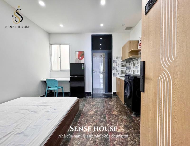 Studio cửa sổ | full nội thất | ngay tuyến đường lớn