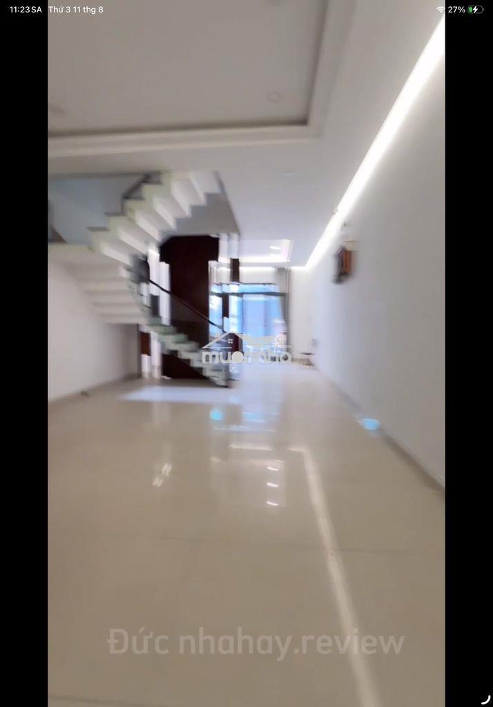 Cho thuê nhà khu vip đường trước nhà 10 m : 5 x 16 m đúc 3 lầu