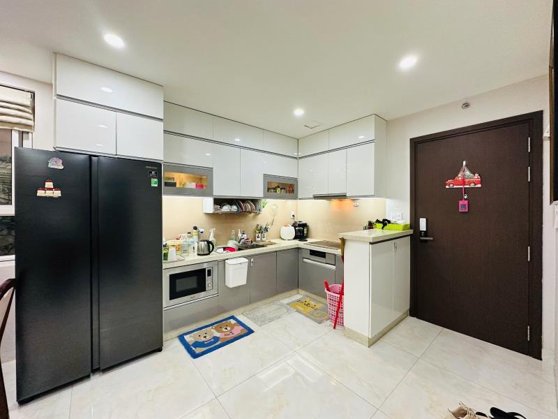 Hạ giá căn góc 73m2 - 2pn+2wc - full nội thất như hình. cửa nam, view bắc + sẵn hđ thuê linh động - 3