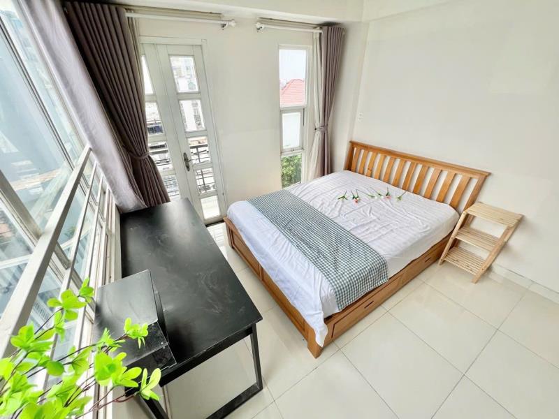 Căn hộ ban công gần đại học hồng bàng, uef đường nguyễn cửu vân, bình thạnh - 2