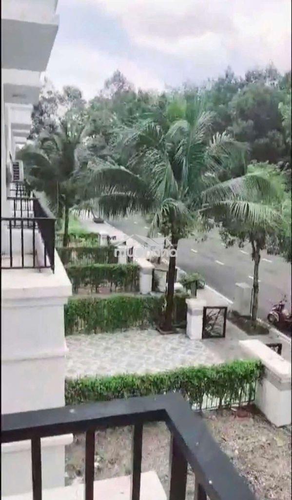 Nhà phố 3 tầng ,khu compounđ bàu bàng . 100 m2 , shr chỉ nhỉnh 1 tỏi - 2