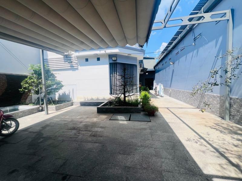 Biệt thự 2 tầng và dãy trọ 8.p – đường số 10 lý phục man – q.7 – dt: 17*25m (414m2) – 32 tỷ - 3