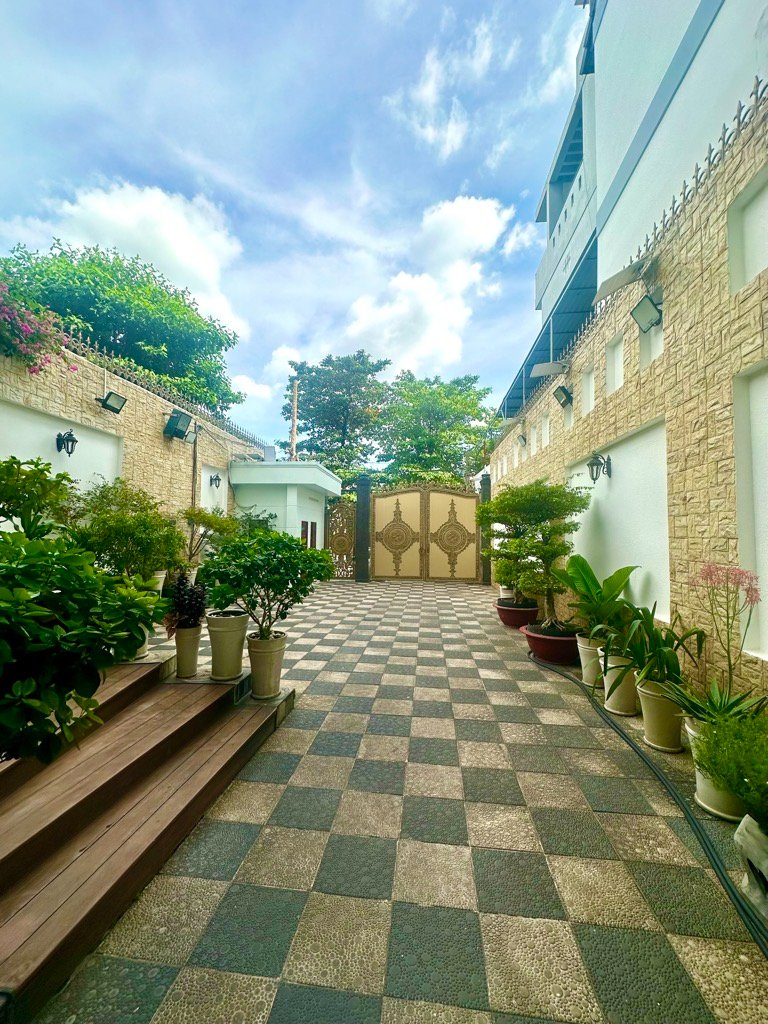 Biệt thự 5 tầng- khuông việt - q. tân phú- dt: 9/24*57m (792m2)- 98 tỷ