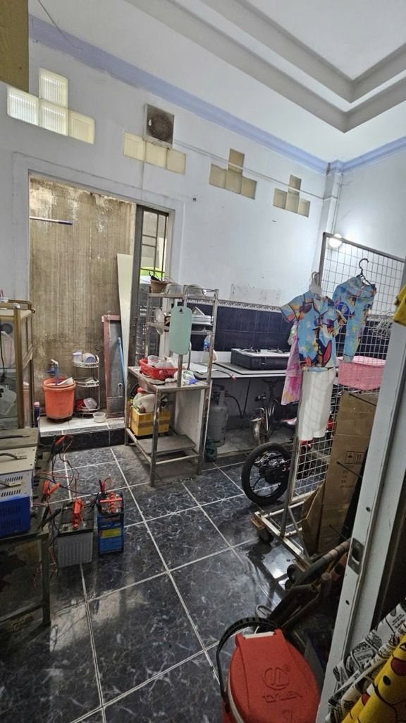 Hẻm 8m - nguyễn trãi - phường 3 - quận 5 -dt: 5*23m – 30 tỷ - 3