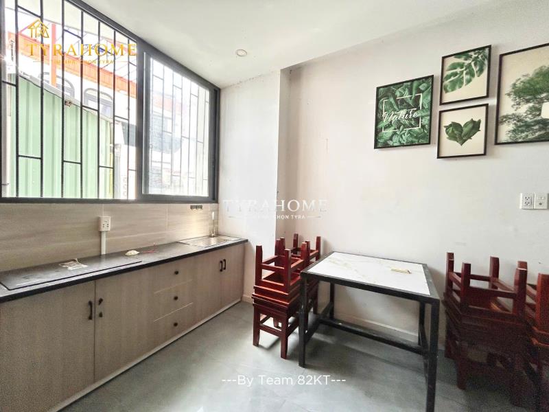 Nhà mới 1pn tách bếp - rộng rãi - ngay trung tâm di chuyển các quận - 3