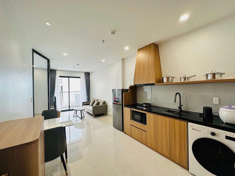 Cho thuê căn hộ 1pn ban công 40m2 ngay công viên lê văn tám - vòng xoay điện biên phủ - gem center - trường đại học mở tphcm