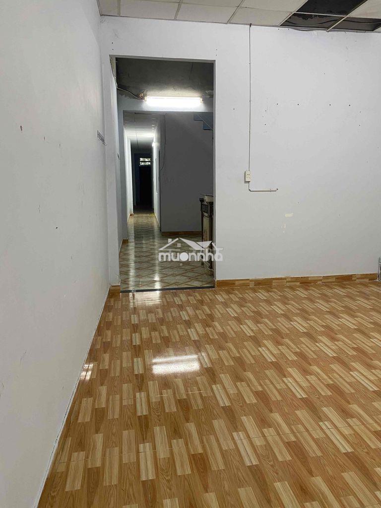 Nhà đẹp 4m x 40m , 1 lầu , hẻm xe hơi , cách chợ phú lạc 200m - 2