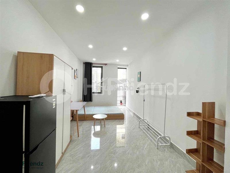 Siêu phẩm studio ban công thoáng mát mới kengg , gần trung tâm q1