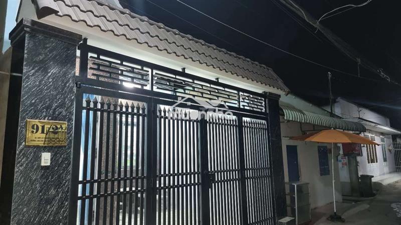 Bán nhà gồm nội thất
