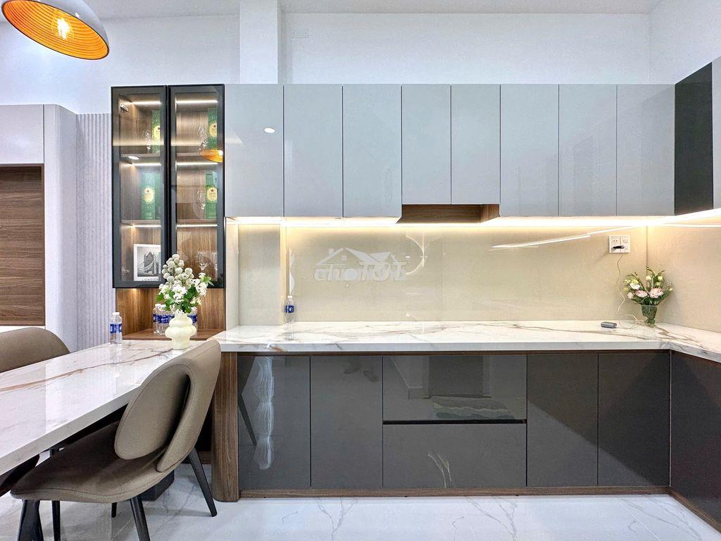 Nhà đẹp 5 tầng huỳnh văn bánh - 30m2, 3 phòng, 4 wc, st. - 4