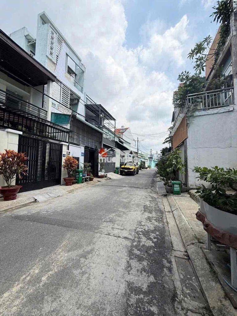 Nhà 1 lầu 5x18m, shr mt nhựa 8m, ngay tân xuân 2 giao tô ký. - 2
