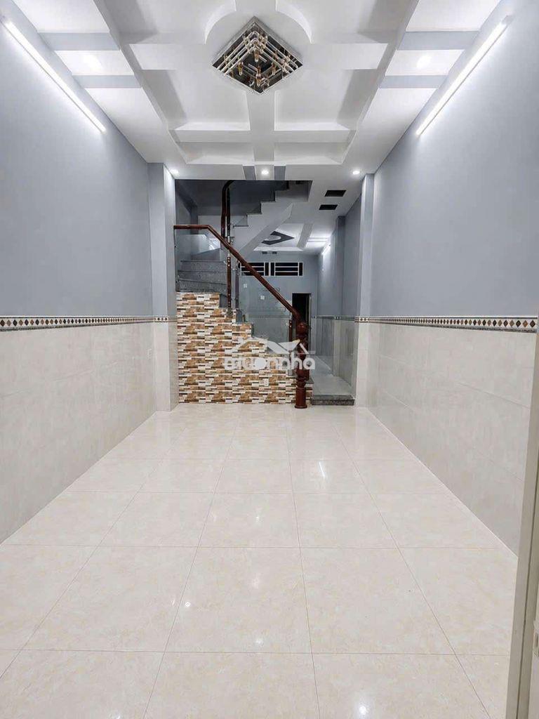 10tr cho thuê nhà nguyên căn 
387 phạm hữu lầu phước kiển nhà bè - 2