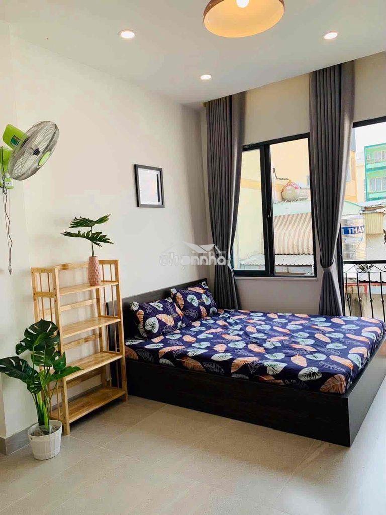 Cho thuê phòng ban công full nội thất giá rẻ gần văn lang cơ sở 1 rẻ - 3