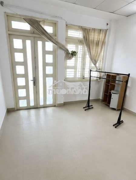 Nhà thuê 3 tầng, ni sư huỳnh liên, 4x10, 2pn, 3wc. nhà mới - 2