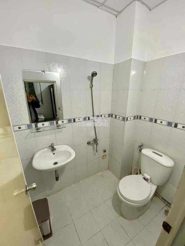 Cho thuê phòng full nt đh rmit ddh tdt chỉ 4,2tr - 3