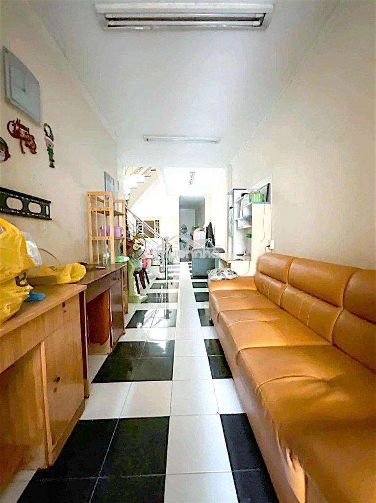 Tôn thất thuyết q4– sát mặt tiền 20m–57m² nở hậu– nhà 2 tầng –chỉ 4tỷ3 - 2