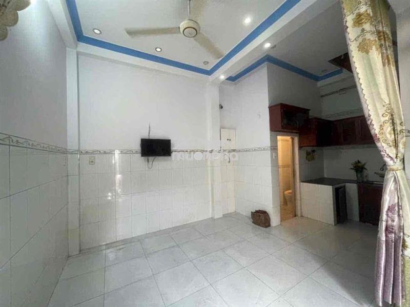 Hiếm 1,69 tỷ – nhà 1 trệt 1 lầu, shr – bán gấp