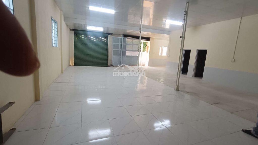 Kho thuê 240 m nền gạch men đường võ văn vân vĩnh lộc b bình chánh - 2