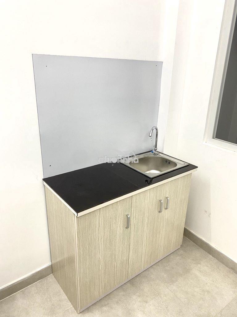 Phòng mới, thoáng mát, có nội thất. gần phan xích long - 4