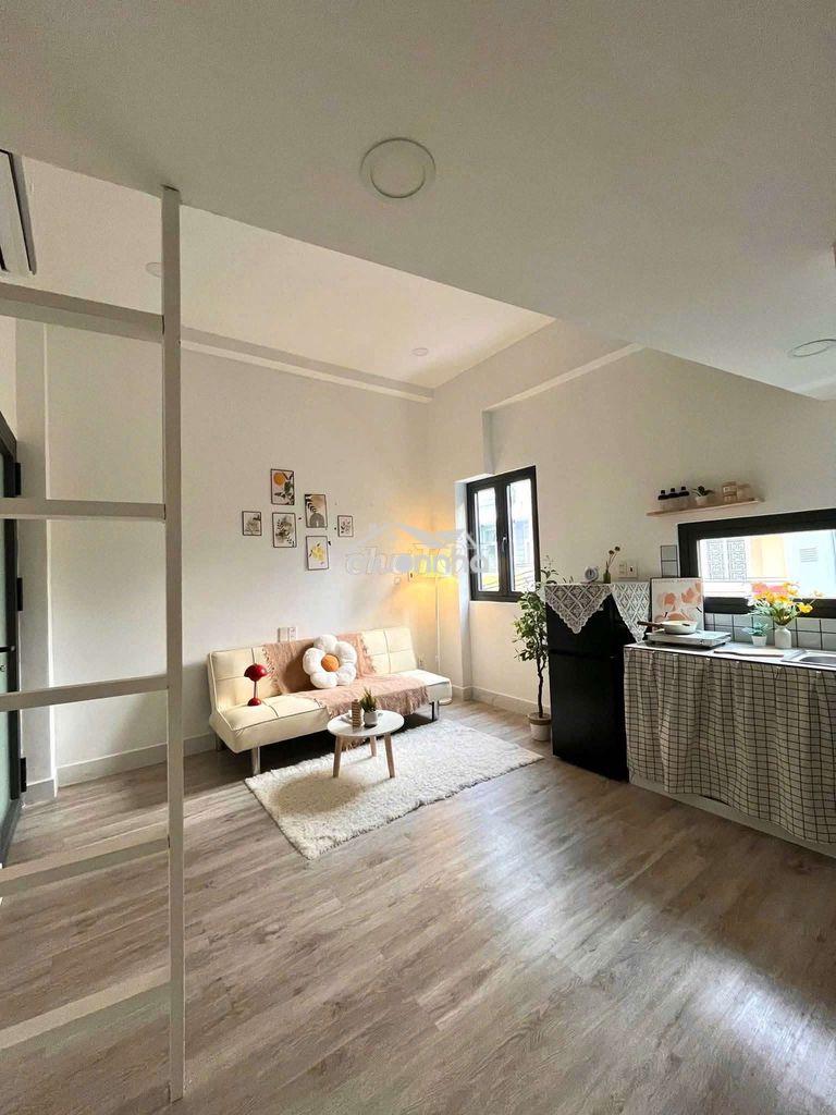 Khai trương 100% gác cửa sổ ngay chợ mỹ sát đh tôn đức thắng - ufm mới - 2