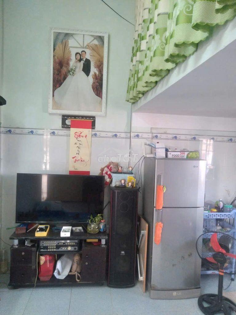 Căn hộ becamex định hòa, có sổ hồng: 385 triệu - 2