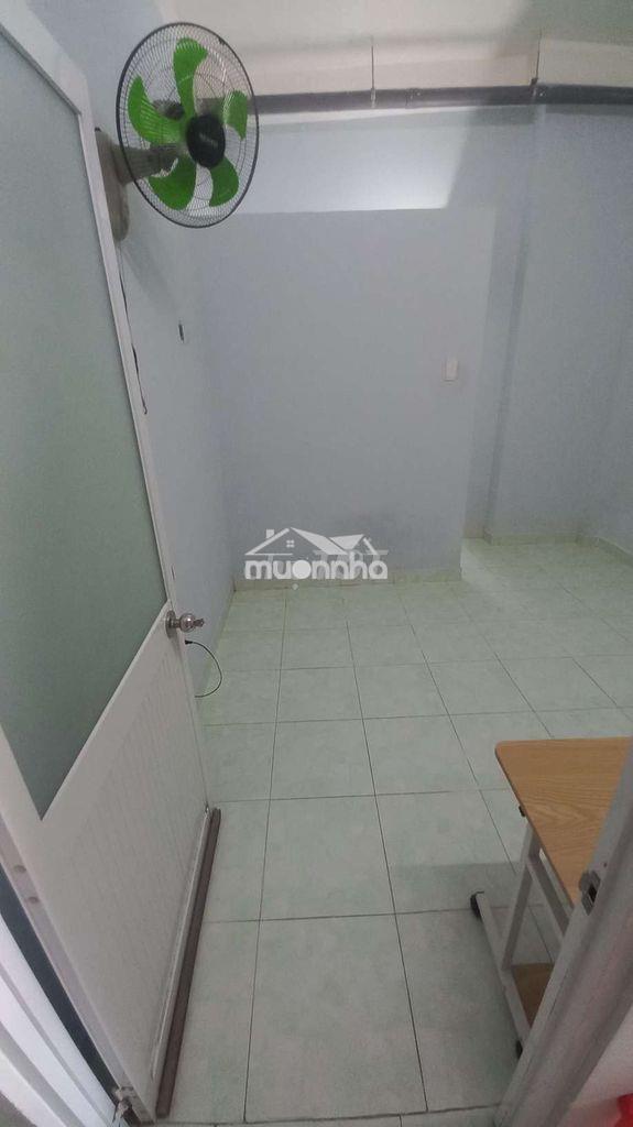 ​Cho thuê phòng trọ quận 4 an ninh, wc riêng – gần các trường đh, chợ  - 4