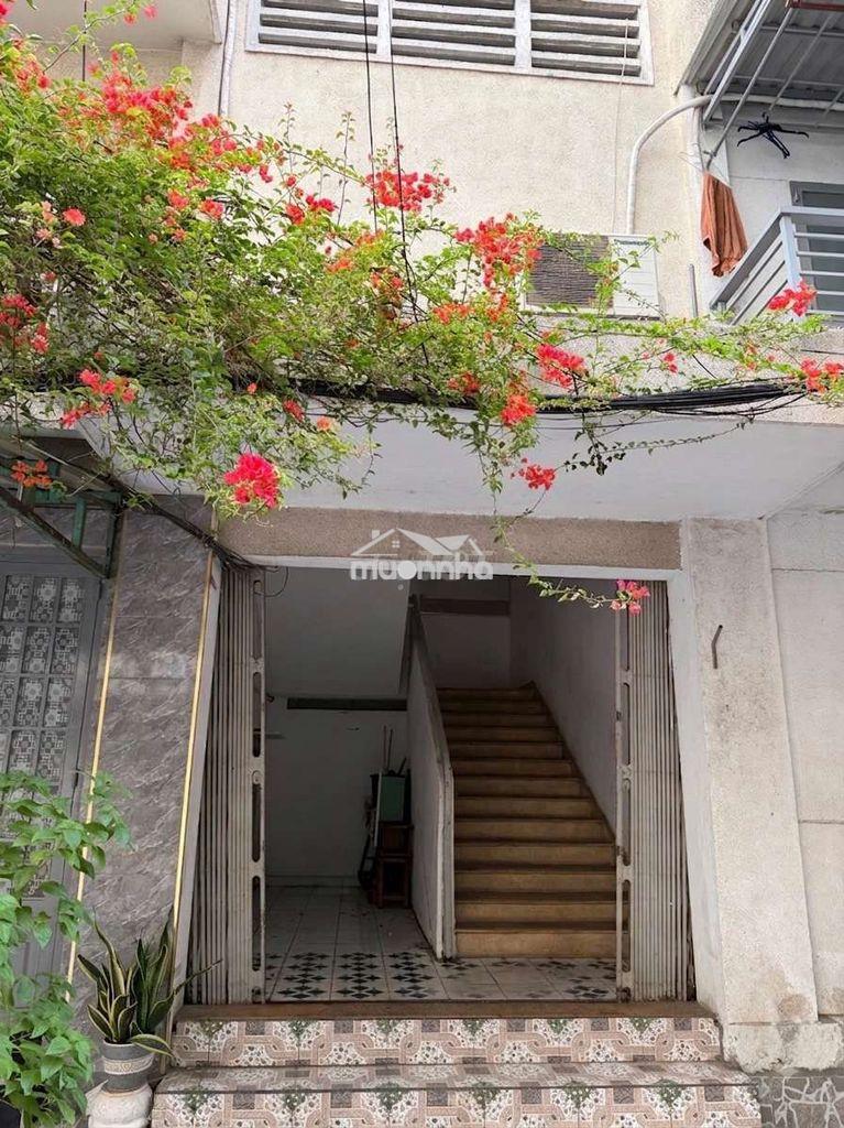 Chỉ 2.x tỏi - *** 1 căn chung cư vip có dt hơn 60m2 ,3pn,2wc