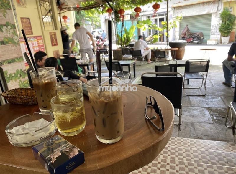 Cần sang quán cà phê đã hoạt động lâu năm