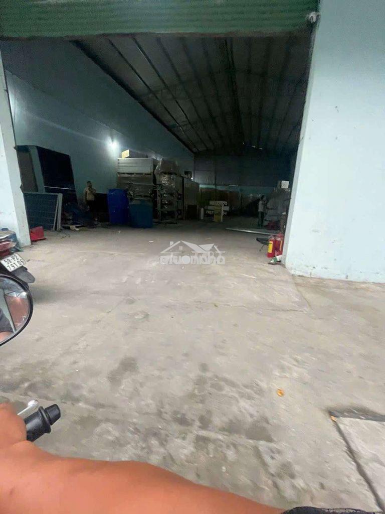 Kho đường cont 24h_400m2 giá 30 triệu - 3