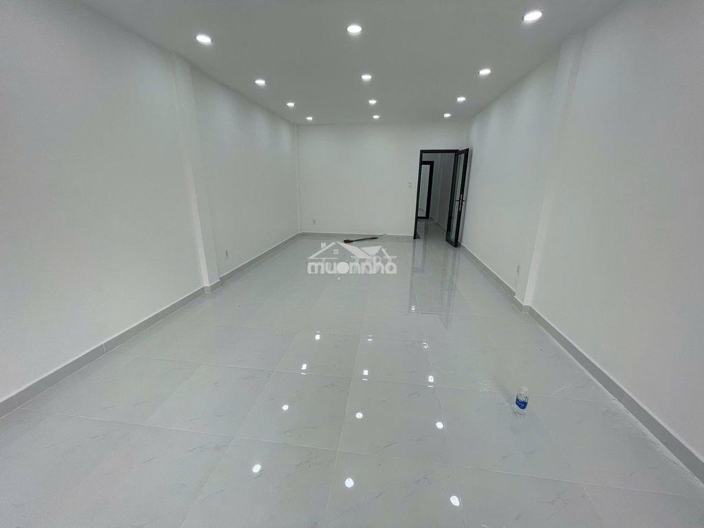 Cho thuê nhà nguyên căn đường lê văn sỹ, phú nhuận, 5mx25m, dtsd 250m2 - 4