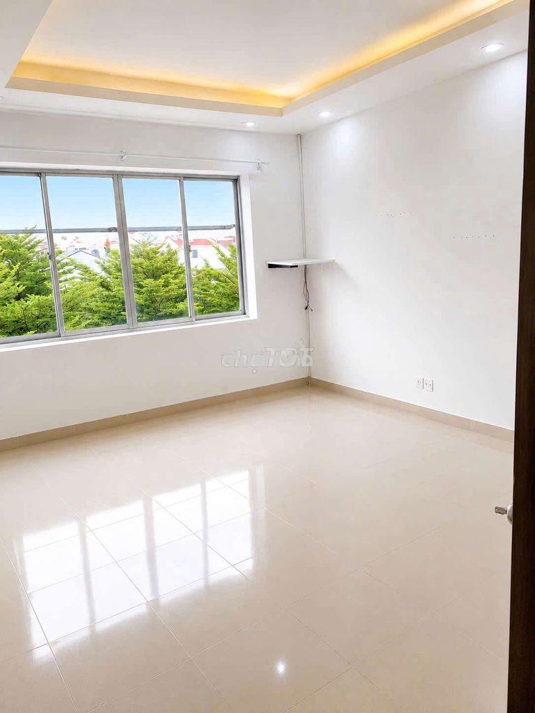 Nhà hầm trệt 2 lầu khu bên sông - 4