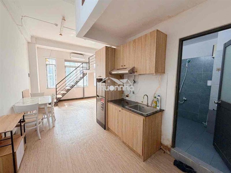 Duplex cao cấp máy giặt riêng ngay học viện hàng không, greenwich