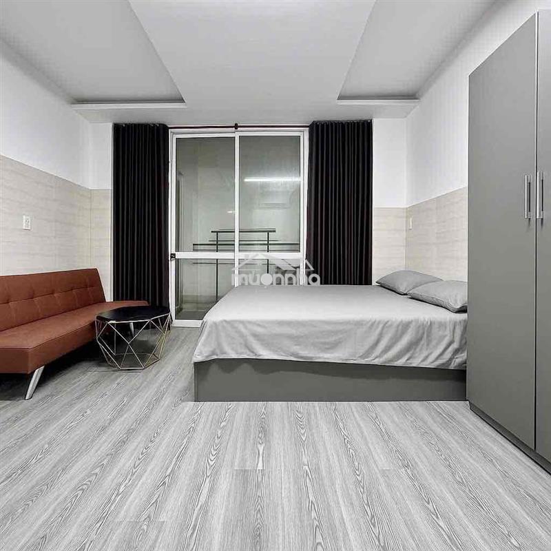 Chính chủ cho thuê chdv full balcony 843 hồng bàng quận 6