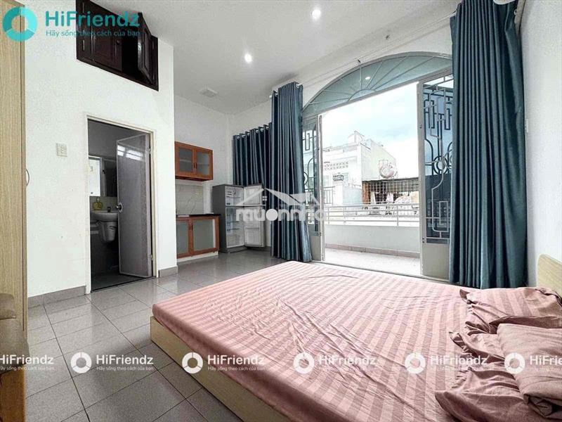 🎉Cho thuê căn hộ ban công full nt gần đại học mở q3