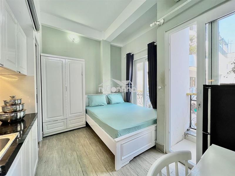 Phòng ban công full nội thất ngay đh sư phạm, khtn