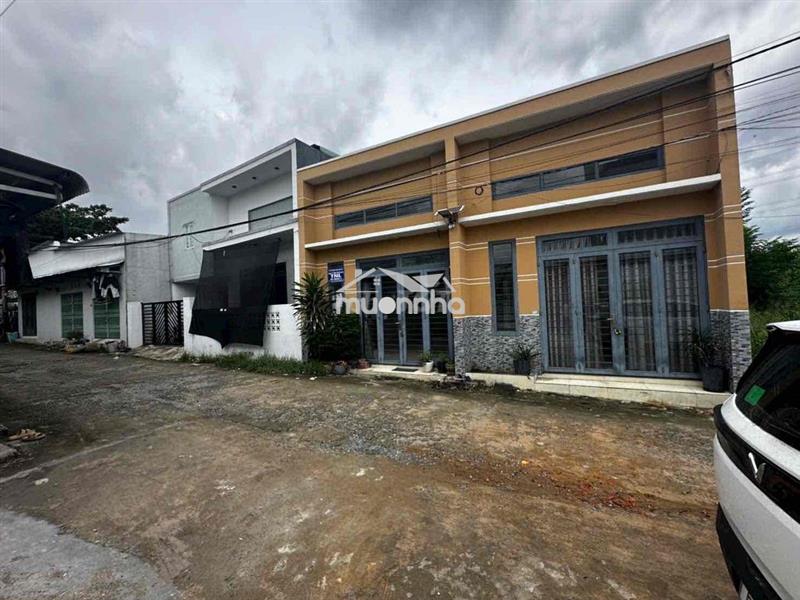 Bán nhà tân triều - mua 1 được 2 căn