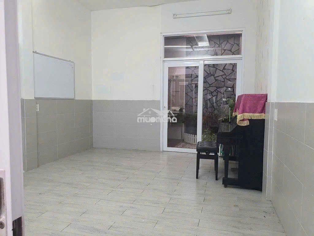 Cho thuê nhà hẻm xe tải 4x33m2 hồ văn huê phú nhuận - 4