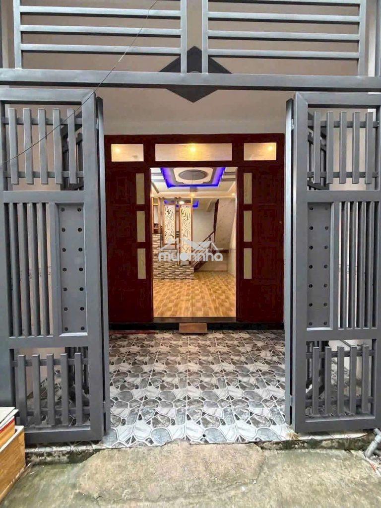 Bán nhà 1 trêt 1 lầu