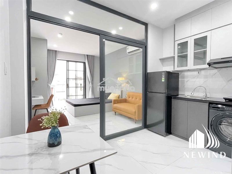 Căn hộ 1pn bancon full nội thất mới 100% ở sát lotte quận 7