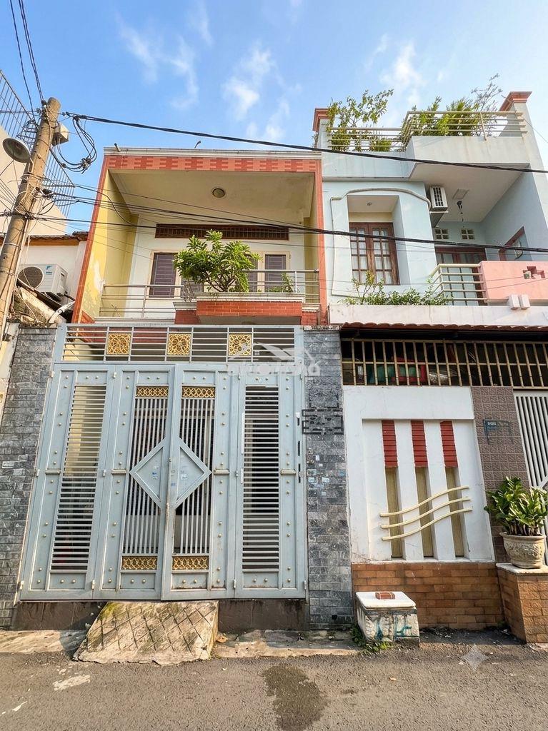 Bán nhà hxh 5m nguyễn sơn, q. tân phú, 4x13m, 1 lầu, giá 5,4 tỷ