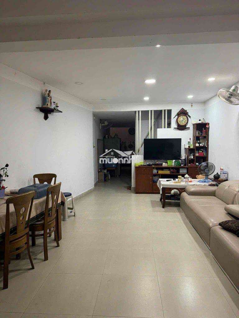 Nhà ngay trung tâm quận 1 giá rẻ - 4